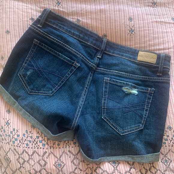 Distressed midi denim shorts - Picture 2 of 2